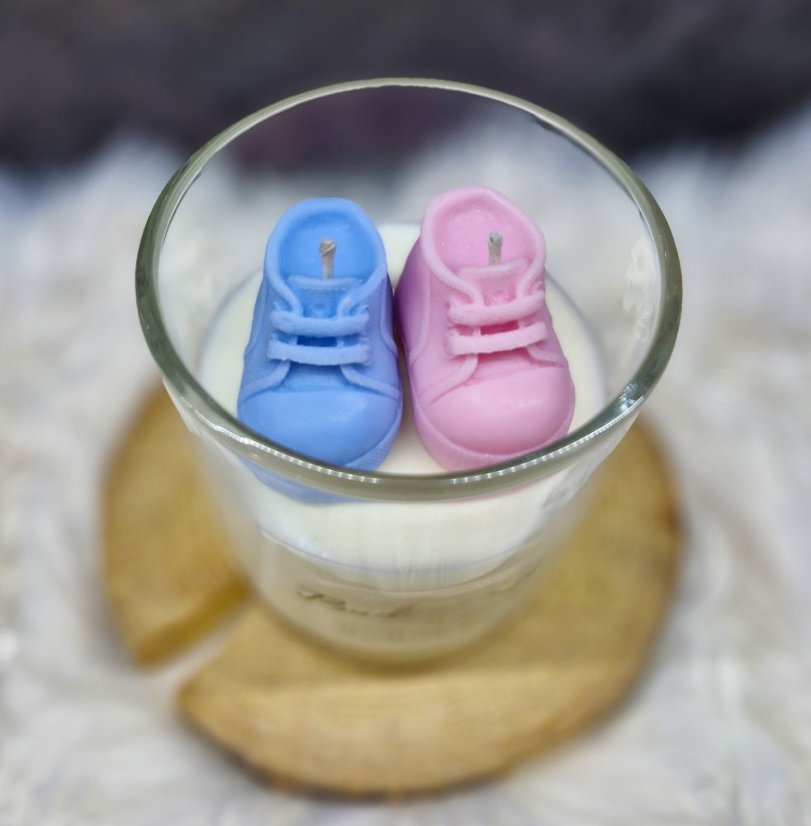 Svíčka jako oznámení o těhotenství