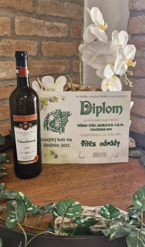 Chardonnay 2023 pozdní sběr - suché 0,75l